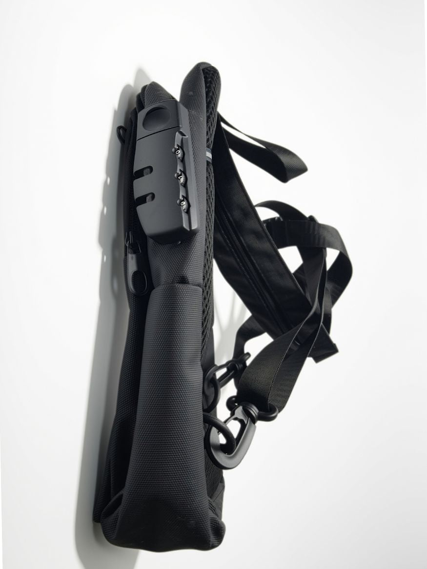 CR7 Sport Convertible Zipper-Strap Sling Backpack & Waist Bag — Black