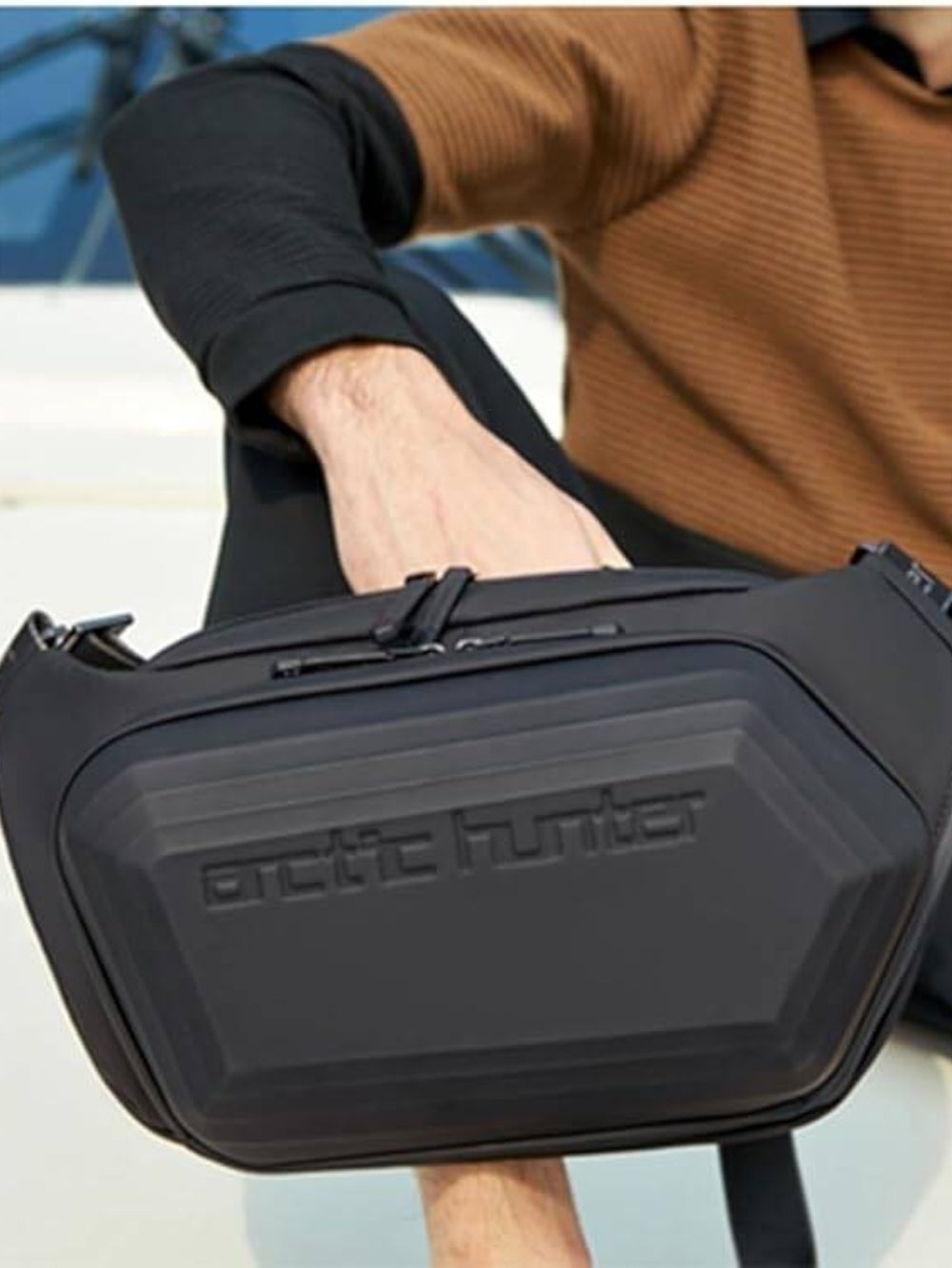 Arctic Hunter Waterproof Anti-Theft Crossbody Sling Chest Bag